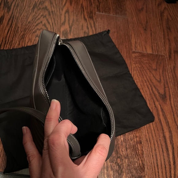 SOLD Lou Camera Bag - Picture 7 of 7